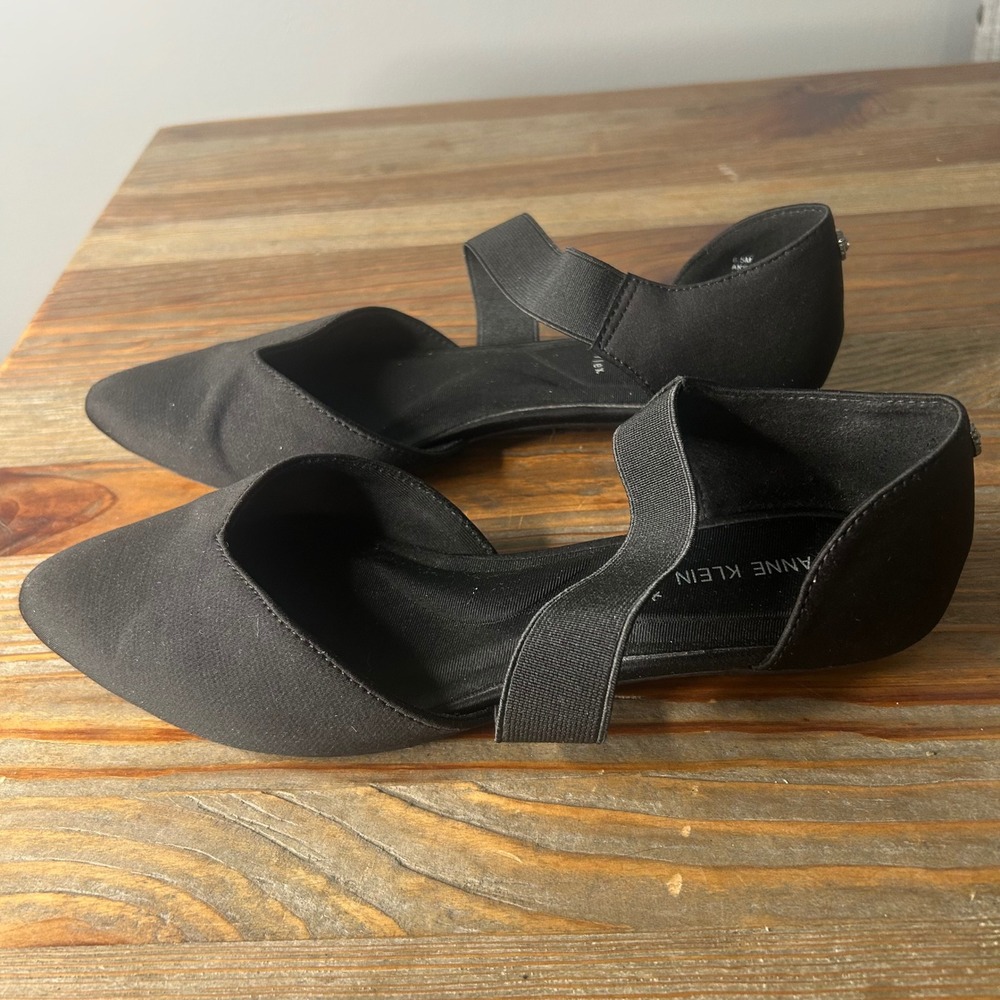 Anne Klein iFlex Pointed Toe Flats Elastic Strap Dress Shoes Black 6.5M